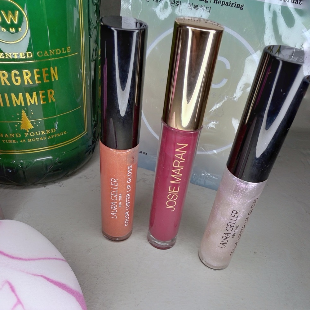 Set of 10: Josie Maran, 2 Laura Geller, 2.6lb Candle, 2 lip products and more - Picture 5 of 9